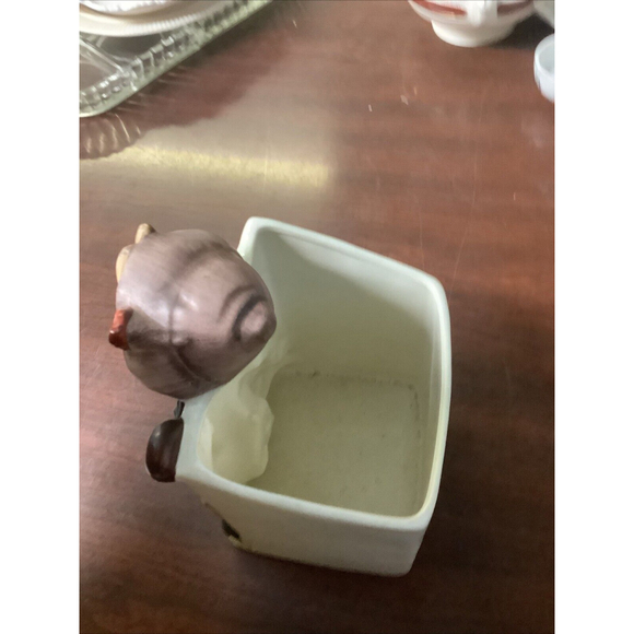 Vintage NAPCOWARE Little Boy Planter 9000 IMPORT JAPAN Umbrella Satchel Spring * - Picture 7 of 8